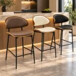 ERGONOMIC BAR CHAIR WITH WALNUT FINISH TRIM AND BLACK METAL BASE