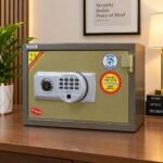 HEAVY-DUTY FIRE-RESISTANT DIGITAL SECURITY SAFE